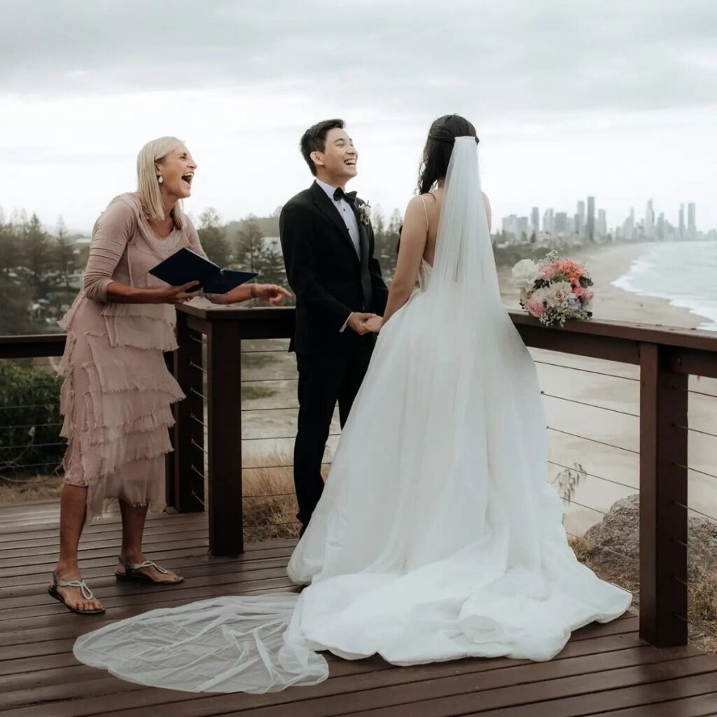 celebrant-sue-wedding-directory-ideal-bride